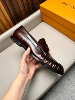 wholesale quality louis vuitton men shoes model no. 878